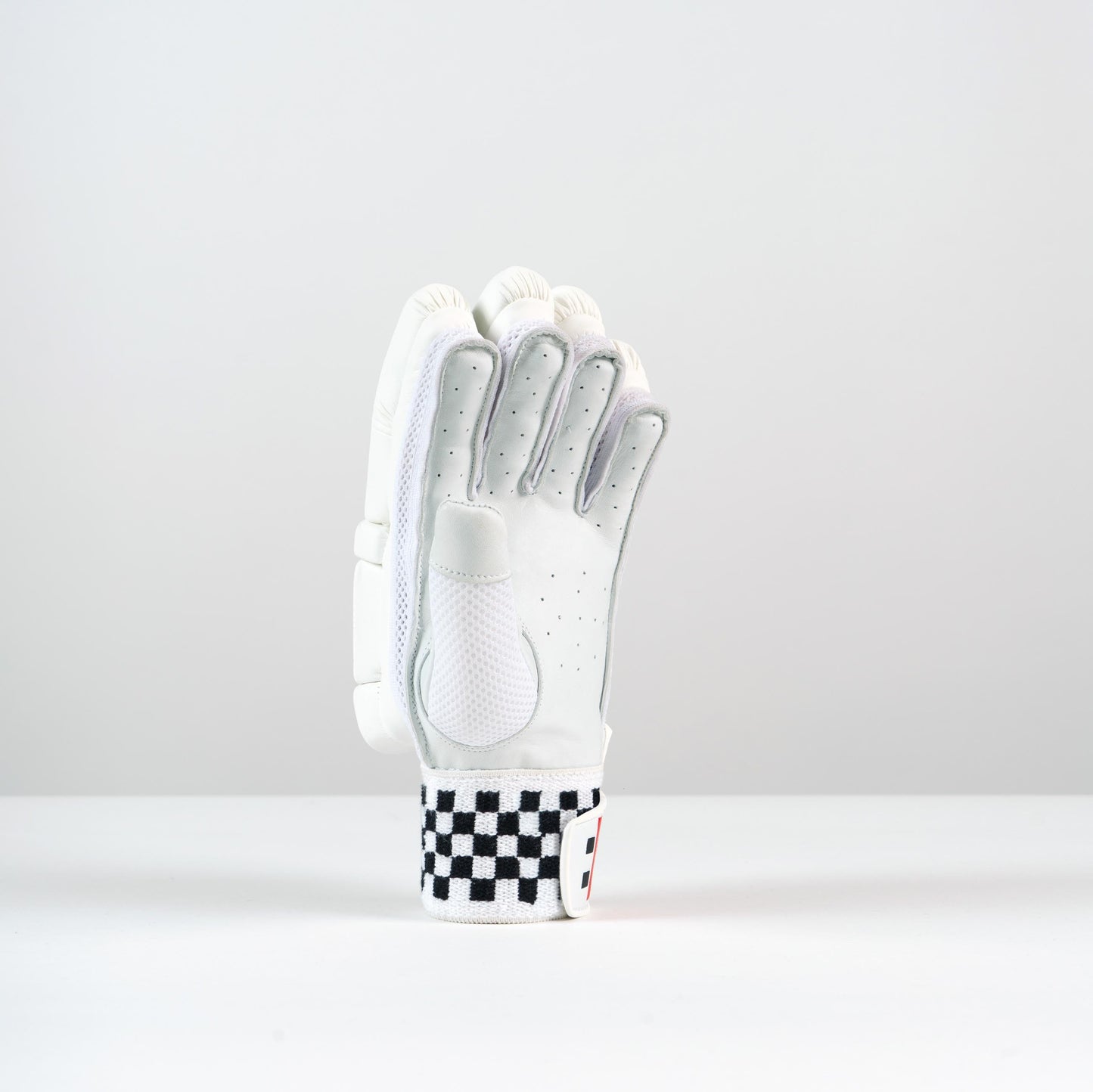 Gray-Nicolls Classic Elite Glove
