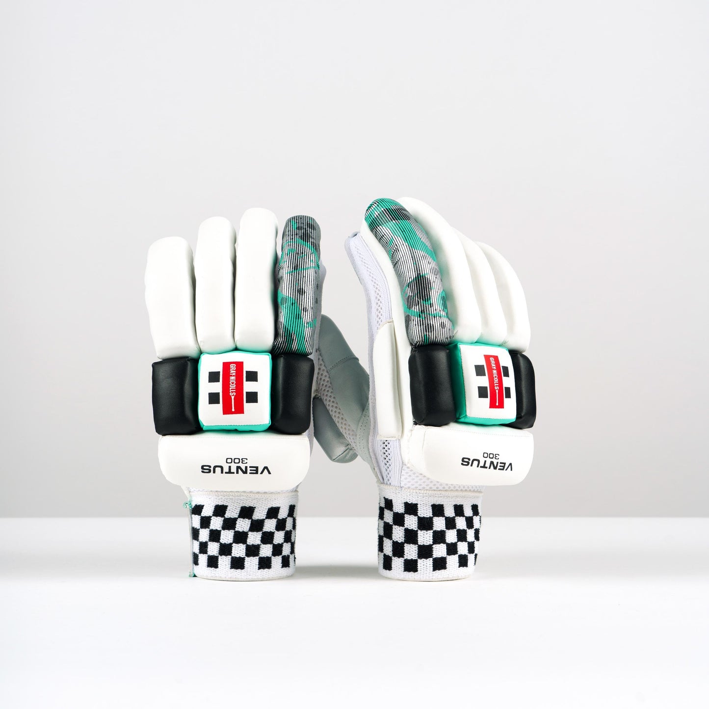 Gray-Nicolls Ventus 1.0 300 Glove
