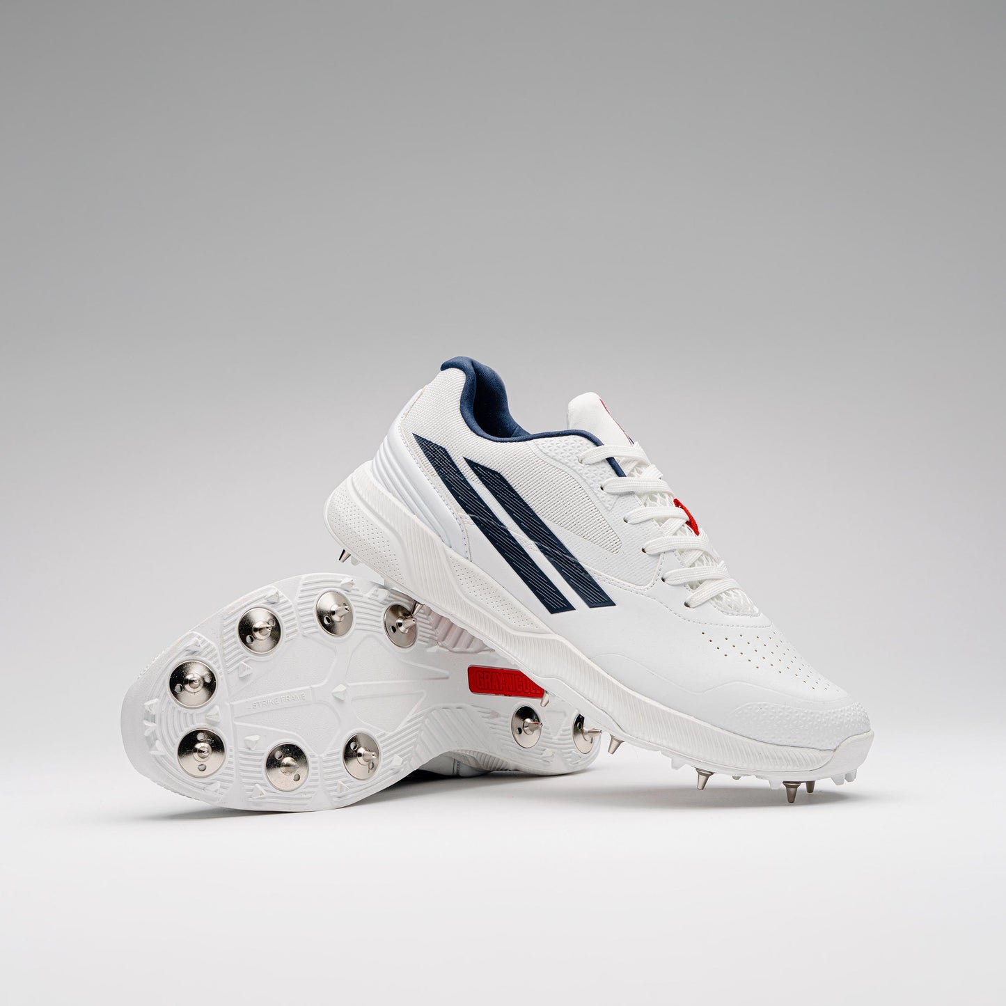 Gray-Nicolls Players 4.0 Spike Junior Shoes