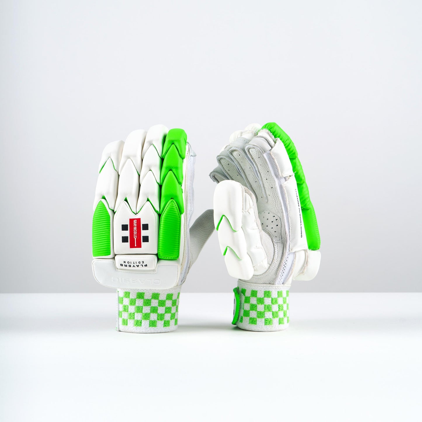 Gray-Nicolls Classic Players Edition Glove